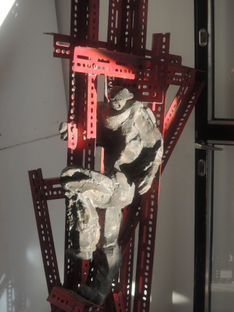 Építő, vas, bronz, 170 cm