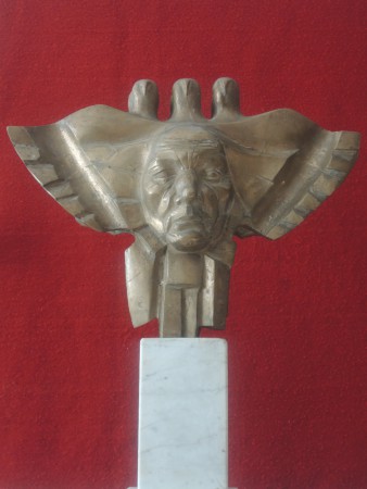 Lélekmadár 2, márvány, 35 cm